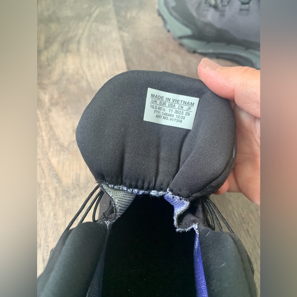 Salomon size 11 mens black cross hike 2 boots - Picture 4 of 4